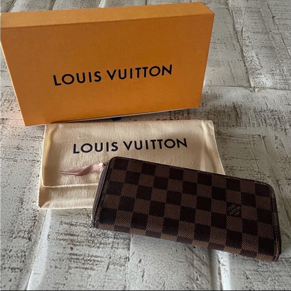 Louis Vuitton Clemence Wallet